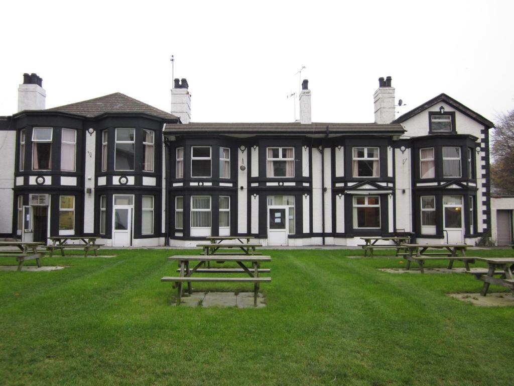 Mersey Hotel Widnes Eksteriør bilde